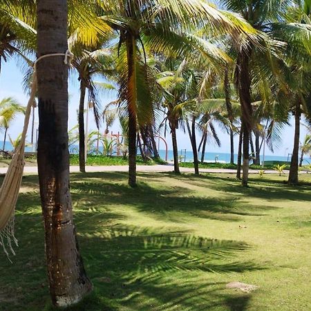 Suspiro Da Bahia Pe Na Areia Vila Salvador Exterior foto